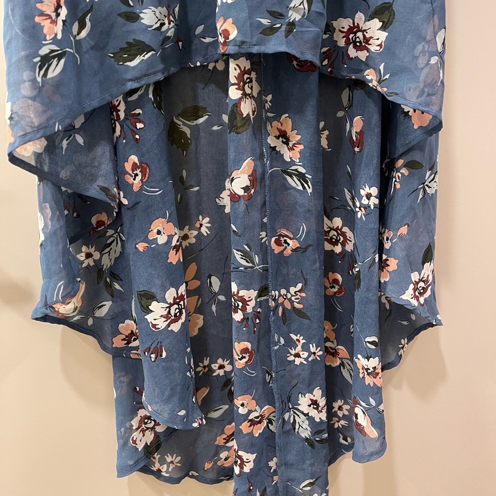 High-Low Dress - Picture 4 of 9